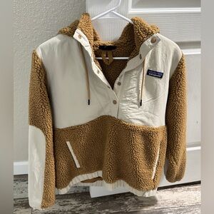 Cream and Brown Patagonia Hoodie